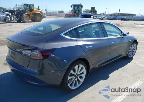 2018 Tesla Model 3 Long Range/Mid Range from USA, damaged, VIN 5YJ3E1EA5JF169052